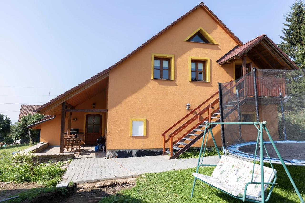 Vyprachtice L.V. Apartment Exterior photo